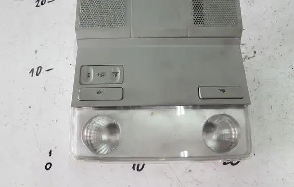 Volkswagen Golf VI Front seat light