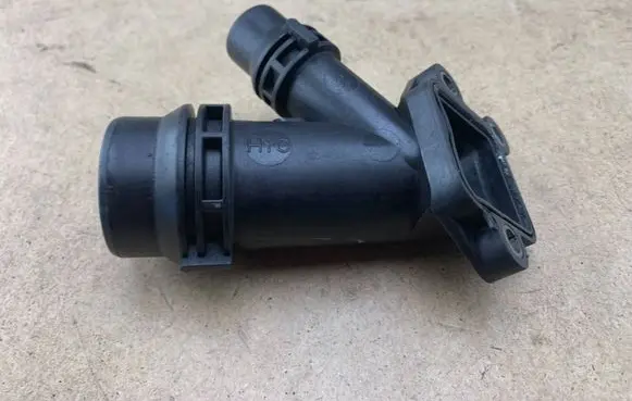 BMW X3 E83 Engine coolant pipe/hose 11127806196 7806196