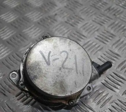 Audi A6 S6 C6 4F Vacuum pump 057145100T