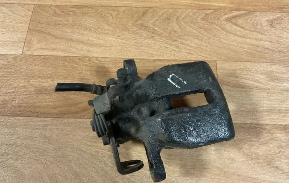 Audi A4 S4 B7 8E 8H Rear brake caliper 