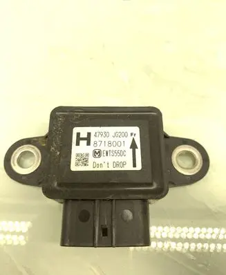 Nissan X-Trail T31 ESP acceleration yaw rate sensor 47930JG200
