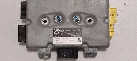 BMW 5 E60 E61 Door control unit/module 6957761 75789012 CCR5A07E33