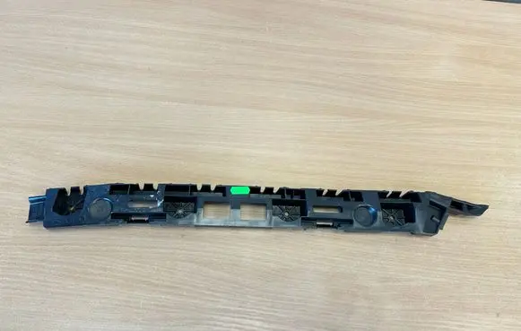 Skoda Superb B8 (3V) Rear bumper mounting bracket 3V5807394
