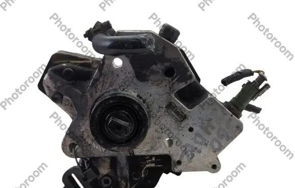 Volvo S60 Fuel injection high pressure pump 0445010111 30756125 09894