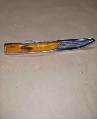 Ford Mondeo MK IV Front fender indicator light 7S7113K354AF