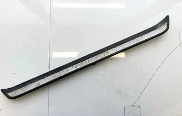 Peugeot 607 Front sill trim cover 9629149677