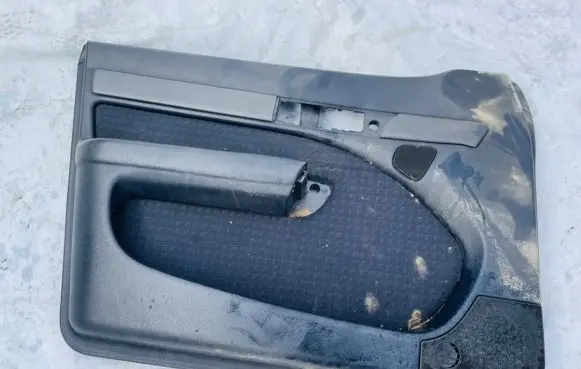 Audi A6 S6 C4 4A Front door card panel trim 4a0867105