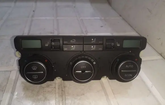 Volkswagen Touran I Climate control unit 74641451 113948031