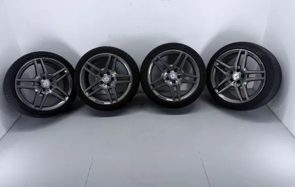Mercedes-Benz E C207 W207 R18 alloy rim A2074010000 A2124010300