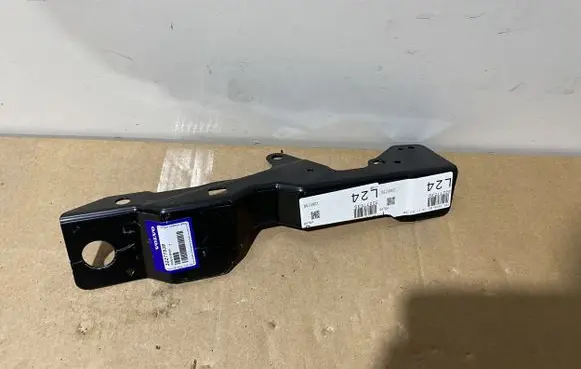 Volvo XC40 Headlight/headlamp mounting bracket 32277539