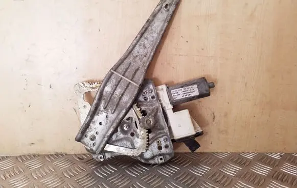 Toyota Corolla E120 E130 Rear door window regulator with motor 992046100 993192XXX 6984002120