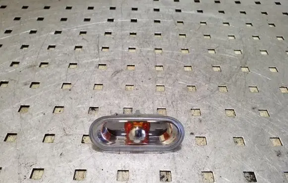 Volkswagen Transporter - Caravelle T5 Front fender indicator light 7H0949117
