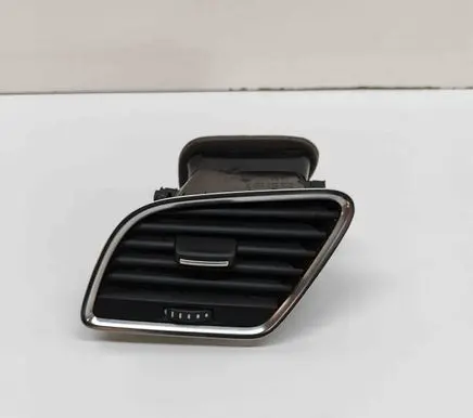 Audi Q3 8U Dashboard air vent grill cover trim 8U2820901C 8U2820901B