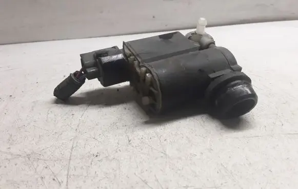 KIA Carnival Windscreen/windshield washer pump 985101F100