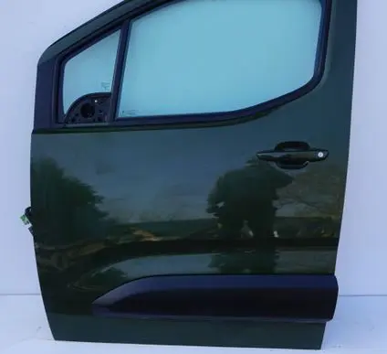 Opel Combo E Front door 18182526