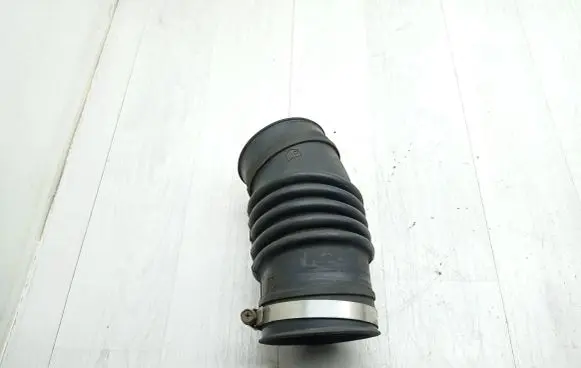 Mitsubishi Grandis Turbo air intake inlet pipe/hose