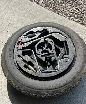 Alfa Romeo 147 R16 spare wheel 74854874