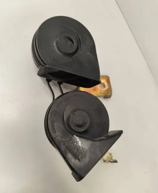 Renault Laguna II Horn signal 0055306 55506