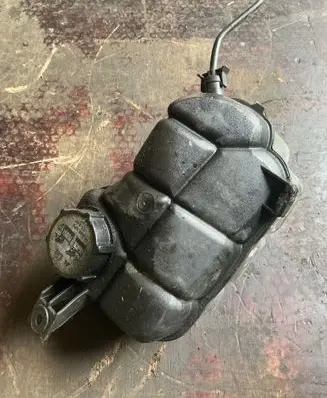 Volvo XC70 Coolant expansion tank/reservoir