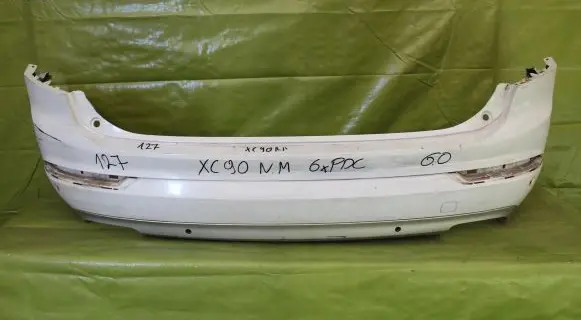 Volvo XC90 Front bumper 000751