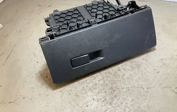 BMW X1 F48 F49 Glove box 9357671 93576711 42099221