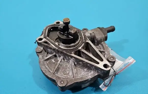 Hyundai i40 Vacuum pump 28810-2A500 IMPRK1534152