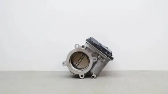 Mazda CX-3 Throttle valve PE2713640