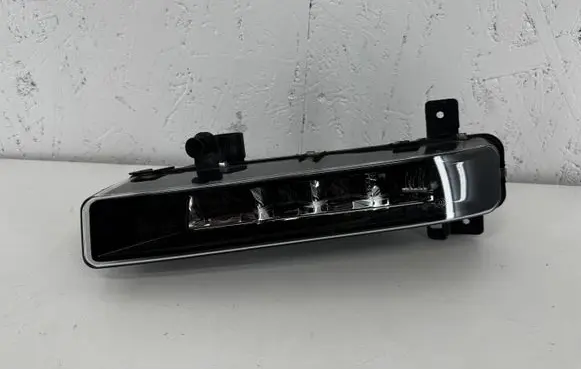 BMW 5 G30 G31 Front fog light 89250243 9477172 13101610