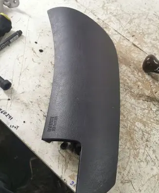 BMW 3 E46 Steering wheel airbag cover 51458196094