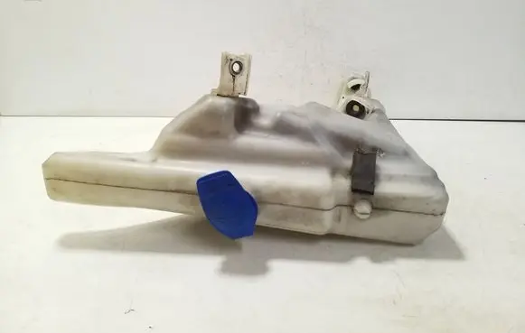 Audi TT TTS Mk2 Windshield washer fluid reservoir/tank 8J0955453