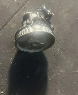 Audi A6 S6 C6 4F Power steering pump