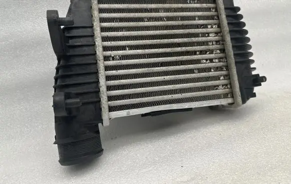 Audi A6 S6 C6 4F Intercooler radiator 4F0145806T