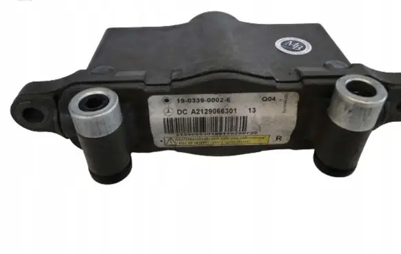 Mercedes-Benz E C207 W207 Bonnet Pedestrian Airbag Actuator A2129066301 2129066201