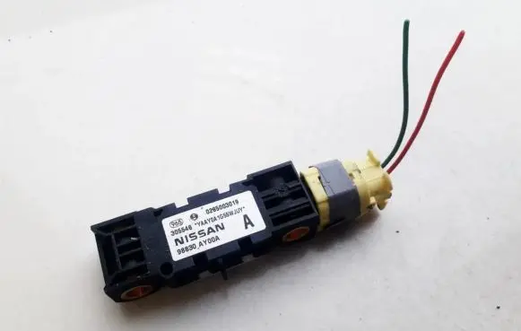 Nissan Note (E11) Airbag deployment crash/impact sensor 0285003019 98830AY00A