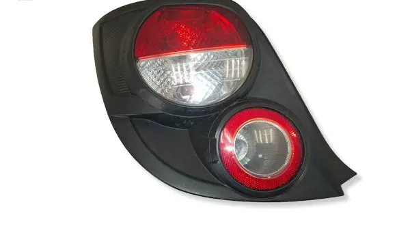 Chevrolet Aveo Rear/tail lights 13161