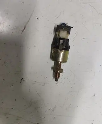 KIA Sorento Brake pedal sensor switch 66490A