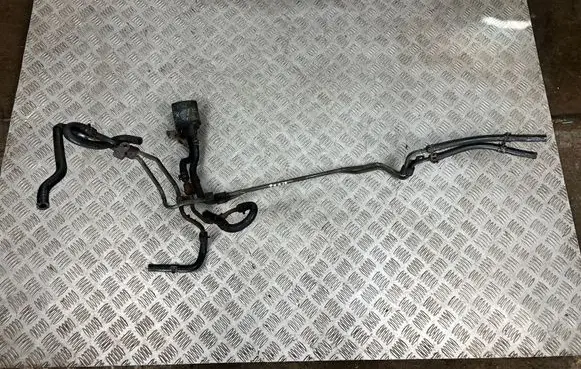 Subaru B9 Tribeca Gearbox oil cooler pipe/hose