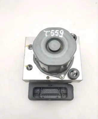 Maserati Quattroporte ABS Pump 670008166