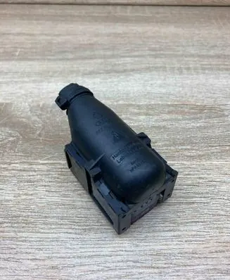Audi A6 S6 C6 4F Plug wire 07Z906379A