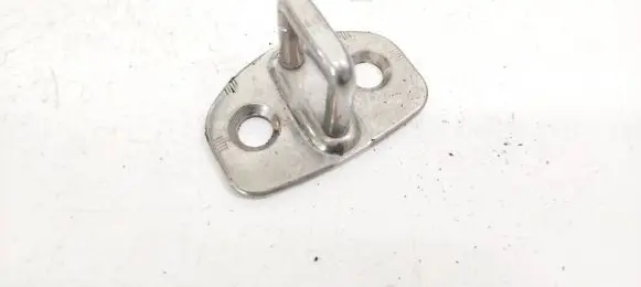Audi A6 S6 C6 4F Front door lock loop/hook striker 8E0837033