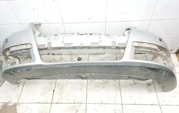 Volkswagen PASSAT B6 Front bumper 3C0807221