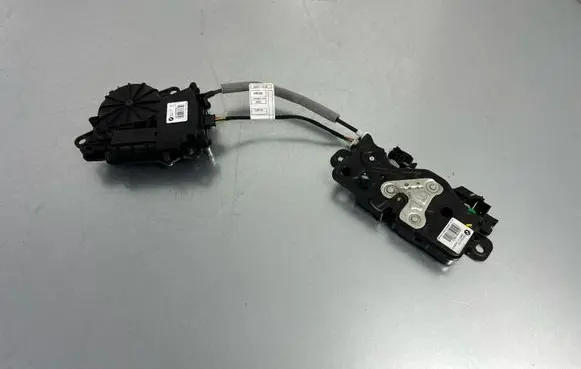 BMW X1 F48 F49 Tailgate/trunk/boot lift motor C43111102 UA737400609 16367210