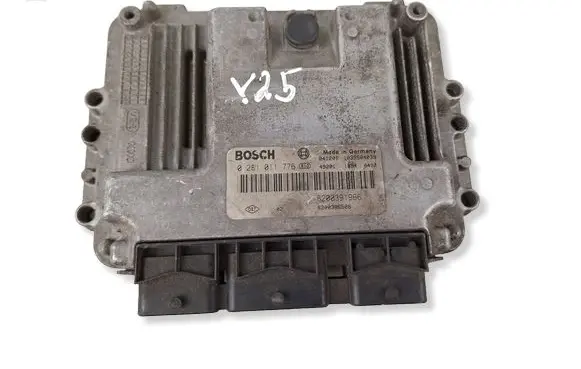 Renault Laguna II Engine control unit/module 8200391966 0281011776 8200386508