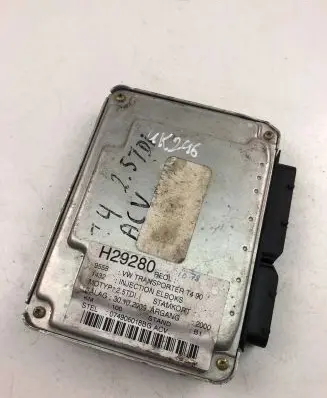 Volkswagen Transporter - Caravelle T4 Engine control unit/module ECU 074906018BG 0281010631