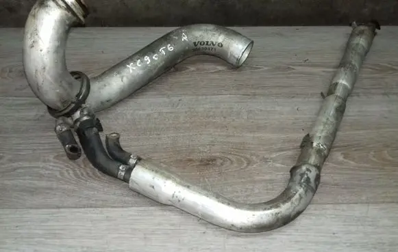 Volvo XC90 Intercooler hose/pipe 30650388 30639471