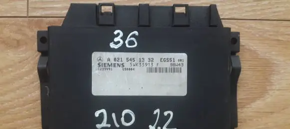 Mercedes-Benz E W210 Gearbox control unit/module A0215451332 5WK33913