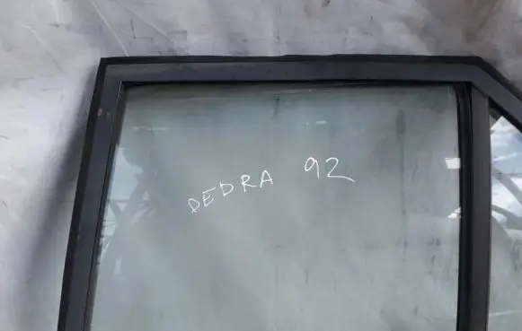 Lancia Dedra Rear door window glass