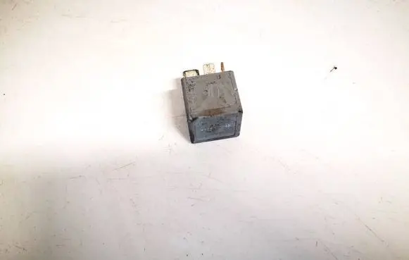 Ford Fiesta Other relay 5m5t14b192ea v23136-j4-x62