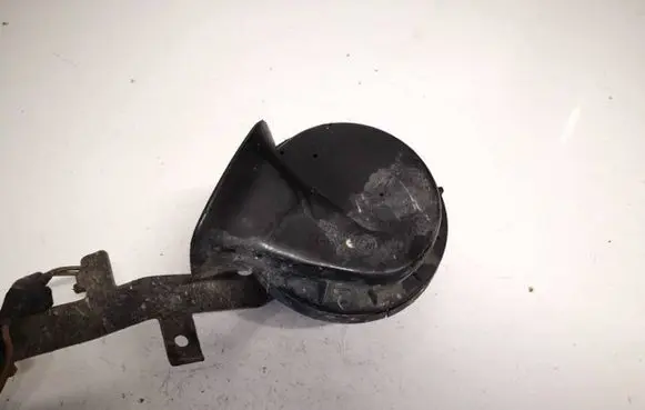 Audi A3 S3 8L Horn signal 002924