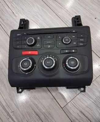 Citroen C4 II Head unit multimedia control 98040763ZD
